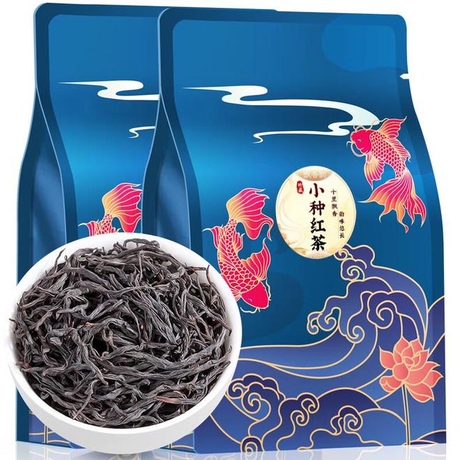 冬日暖阳里这一杯红茶藏着整座武夷山的温柔